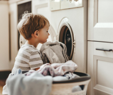 5 نکته مهم در مورد شستن لباس های کودکان که حتما باید بدانید